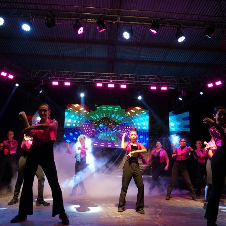 La Danza Jazz Brilla en Villa Gesell: El Taller de Walter Garc&iacute;a Cautiva a Residentes y Turistas